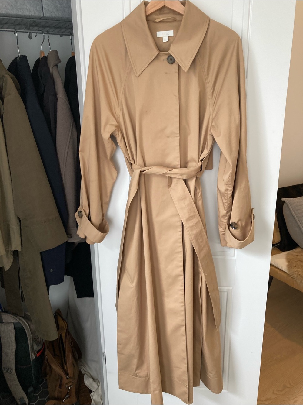 Cos trench